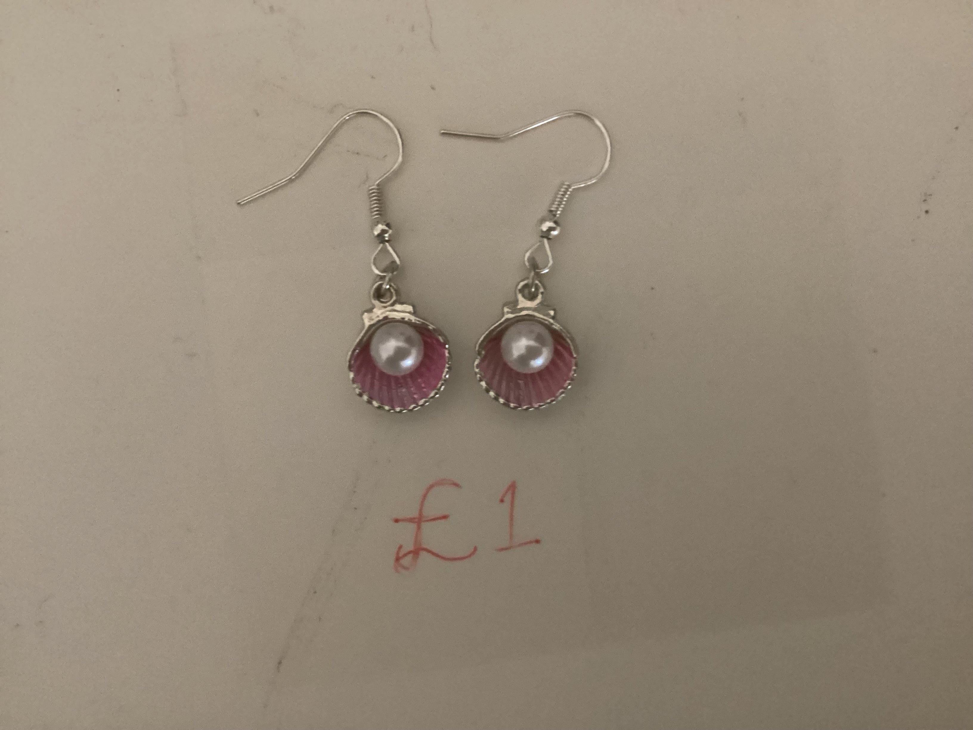 Earings